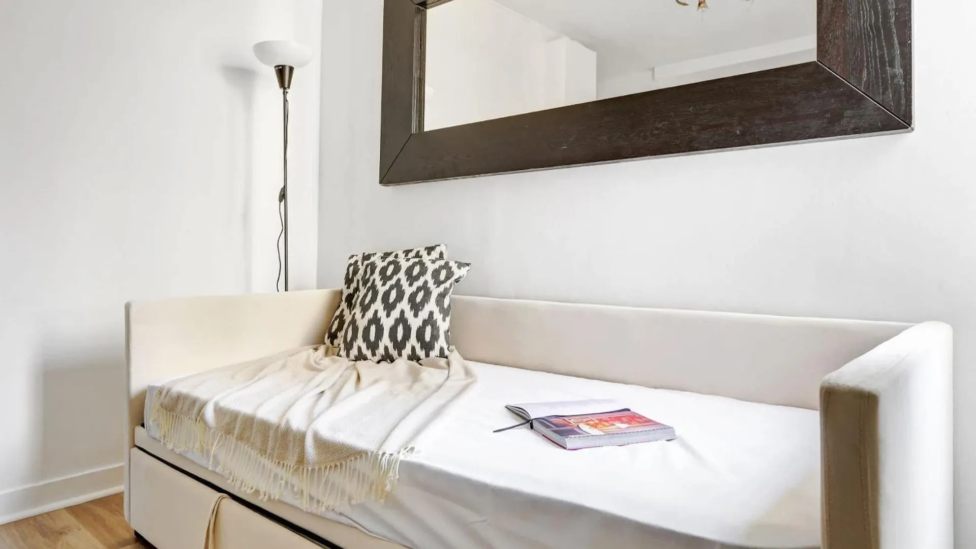 Cozy 1Br By The Seine - Heart Of Historic Paris Lejlighed